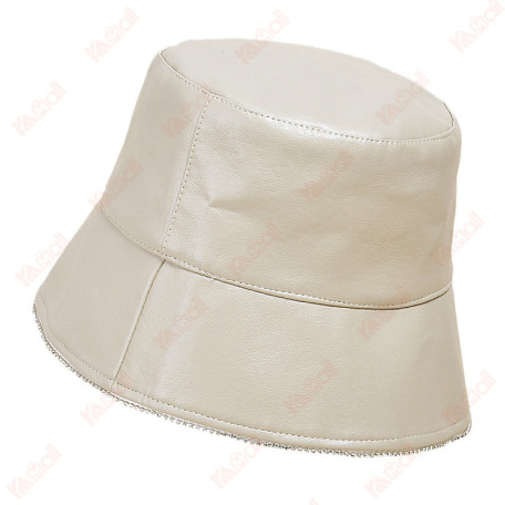 slouchy beanie imitation leather waterproof